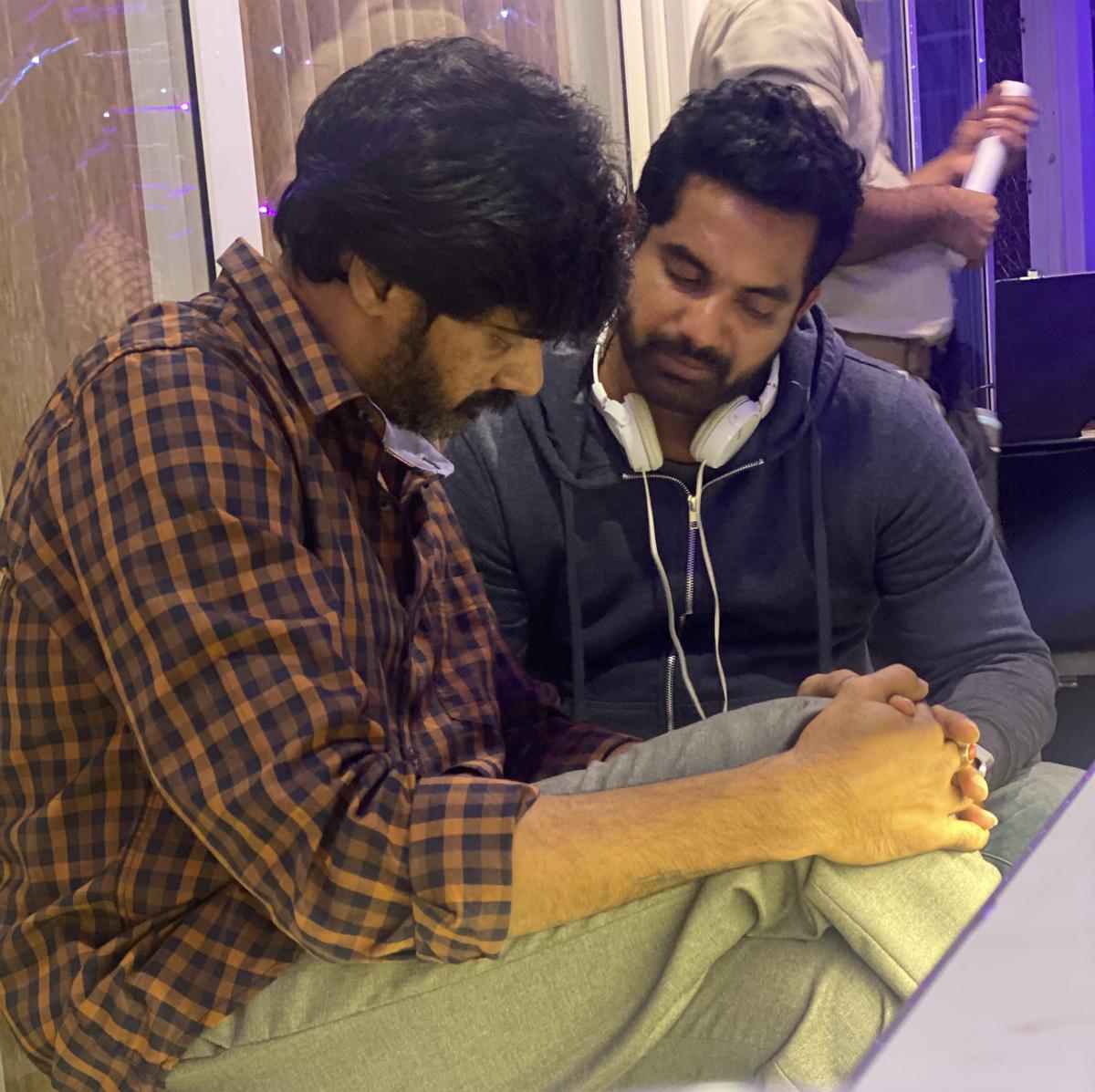 Naveen Chandra and director Srikanth Nagothi on the sets of ‘Month of Madhu’